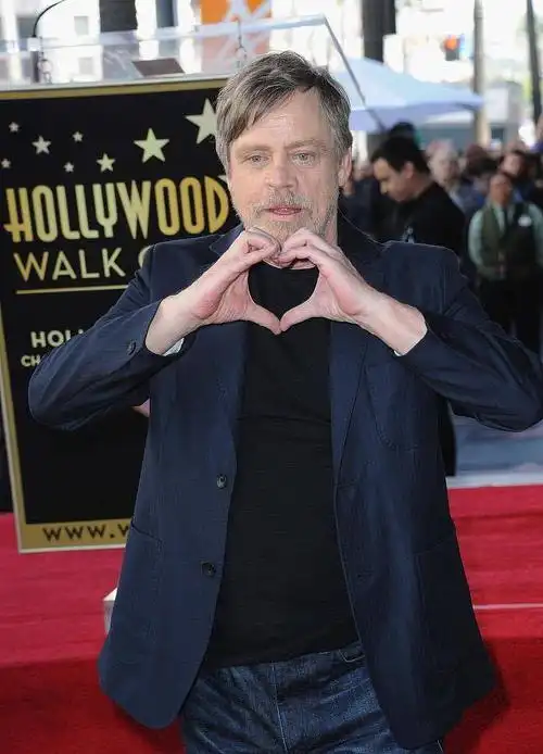 卢克.天行者演员(马克·哈米尔可是一个全能型的演员) - 品度娱乐