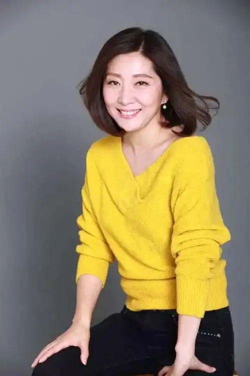 吴学兰还同时任中央电视台,中央人民广播电台,凤凰卫视,北京电视台