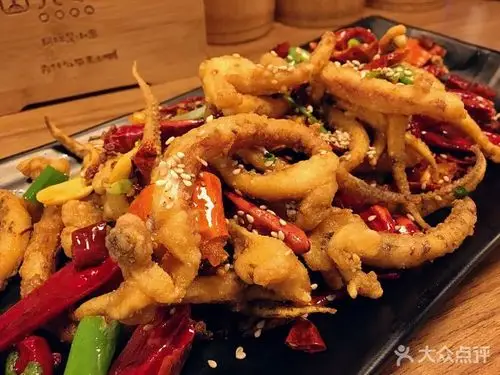 山城小串·炭火牛蛙--菜-干煸鱿鱼图片-青岛美食-大众点评网