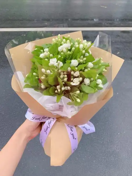 茉莉花束包装教程_茉莉花_教程_小菜花屋攻略_花束_花艺_鲜花_花艺