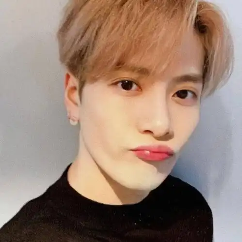 微信头像王嘉尔