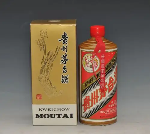 11 80年代早中期 飞天牌黄酱茅台酒1瓶