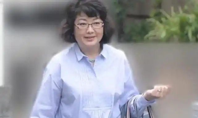 山口百惠近照曝光曾是全民女神如今60岁成这样