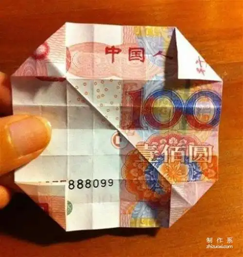 100元玫瑰花纸币折纸送女朋友的方法图解教程