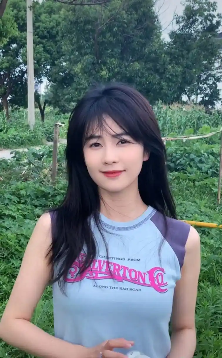 [微风]果然白鹿笑起来好不好看甜不甜取决于她笑的弧度[左捂脸][左