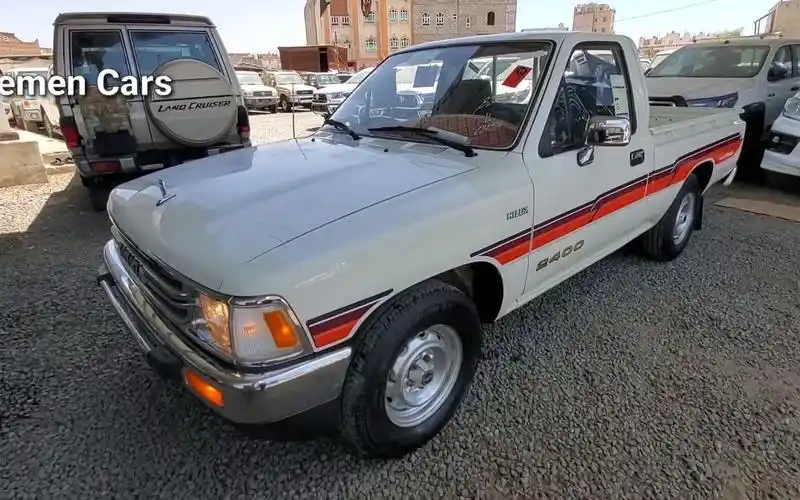 【搬】1990年中东版丰田海拉克斯
