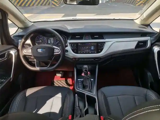 吉利 远景x3  2020款 1.5l cvt精英型图片