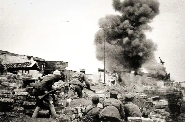 中国参与护航行动不仅是对叙利亚化武销毁的重要贡献,更重要的是,我们