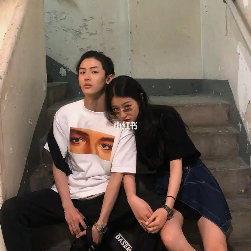 情侣头像(十二) 好看的情侣头像 情侣头像可爱 情侣头像搞怪 一左一右