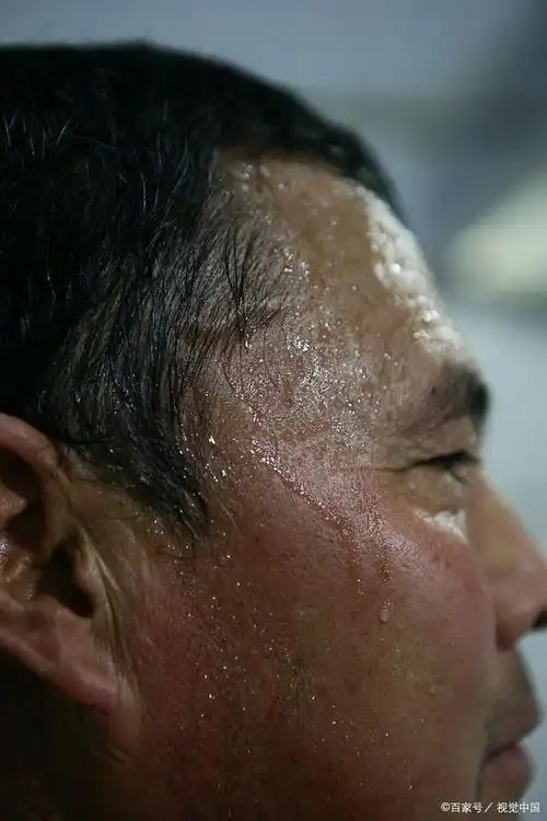 吃饭,干活都出汗打湿头发?或是肝肾心出问题,中医这样教你调理