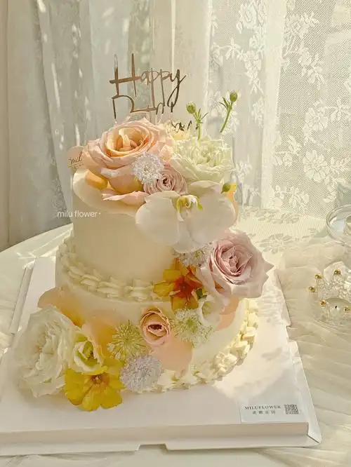 蝴蝶兰双层鲜花蛋糕