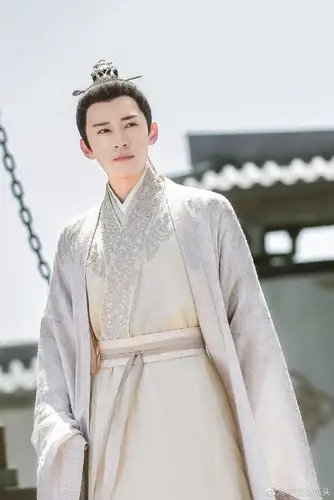 刘学义琉璃昊辰师兄Ⅰ伤心桥下春波绿曾是惊鸿照影来图楼