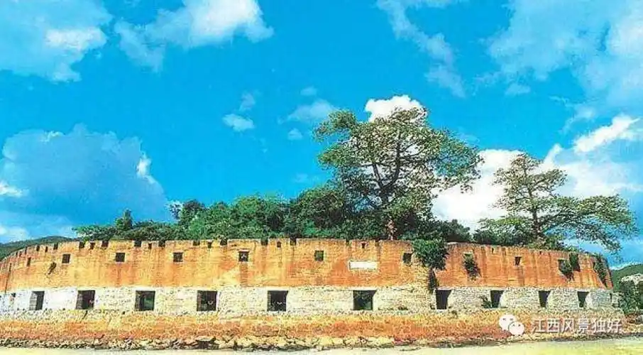 崖山海战是南宋亡国的最后一战,战斗无比惨烈.