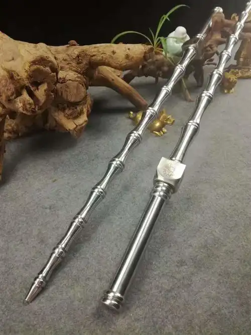 走进中国传统冷兵器双锏