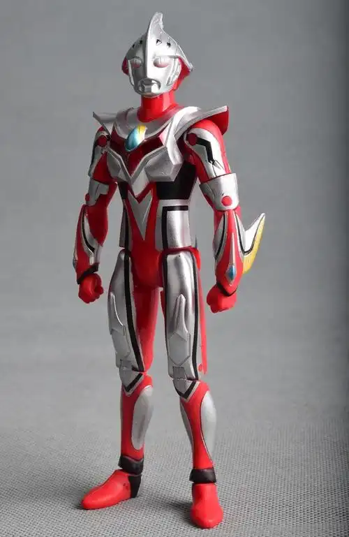 万代(bandai)奈克瑟斯奥特曼shf特利伽奥特曼act超可动人偶模型男孩