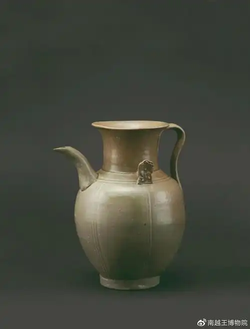 越窑青釉执壶 北宋 青龙镇遗址出土