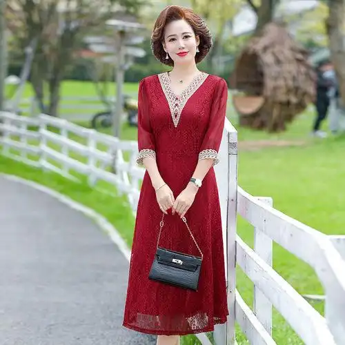 洋气中年妈妈装夏装连衣裙中长裙夏季中老年女装蕾丝裙子中袖新款