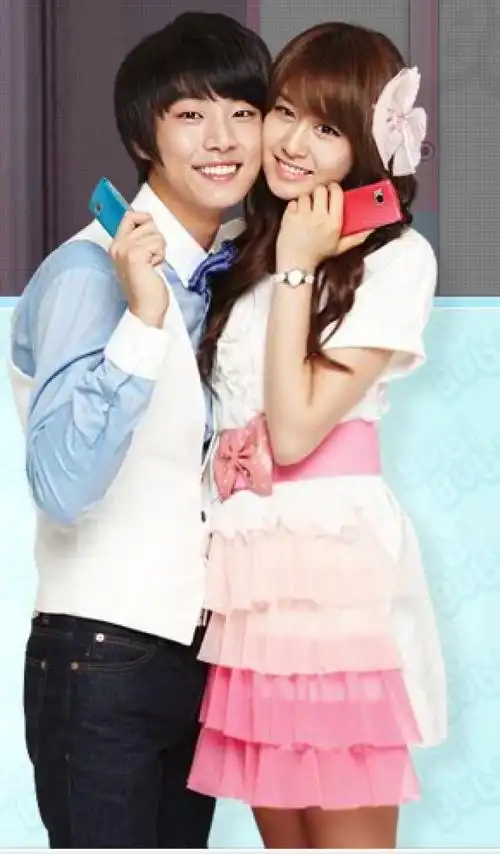 朴智妍~.and那个应该是尹时允