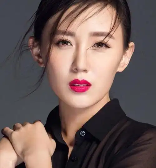 张丰毅老婆霍凡个人资料介绍 张丰毅婚姻情史曝光