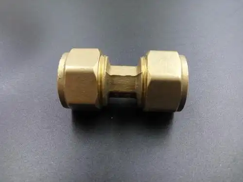 铝塑管全铜等径直接 铝塑管卡套铜接头 水管接头 太阳能配件批发