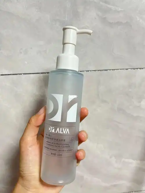 瑷尔博士洗面奶(已空瓶)