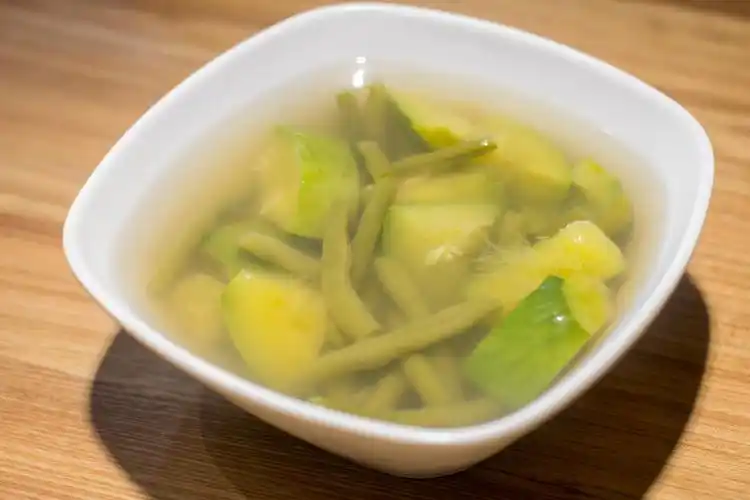 听说这里的柒食盐菜肉是当地人逢年过节的必备美食