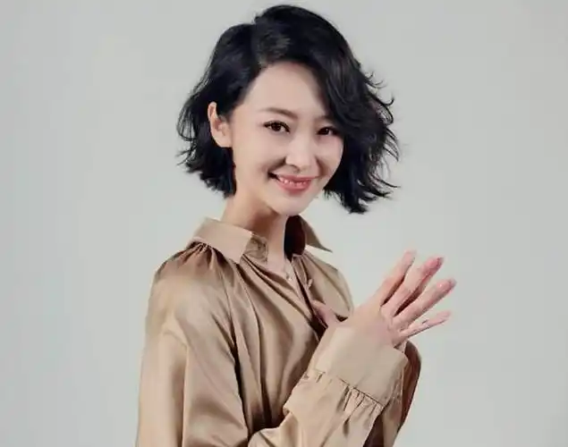 《狂飙》走红的妻子捞金,"软饭男"黄海波,不装了 _曲栅栅|狂飙|韩三平