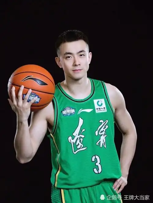 赵继伟在半决赛大放异彩在总决赛暗淡无光全拜杜锋所赐