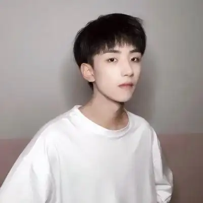 真人男生帅气的照片头像