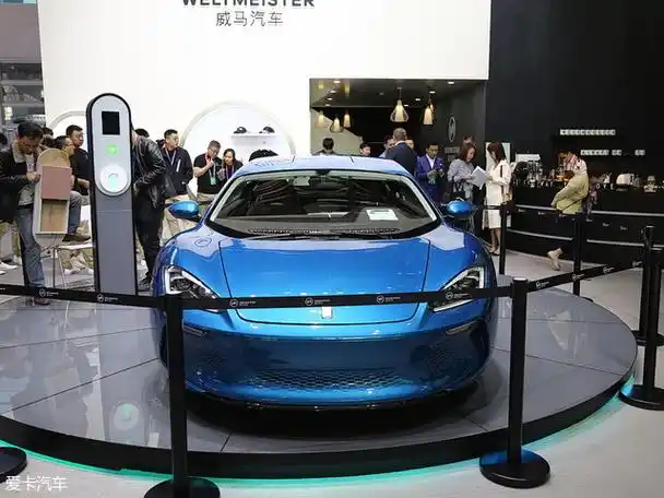 新车采用鸥翼门设计,跑车气息浓郁;威马isdera commendatore gt概念车