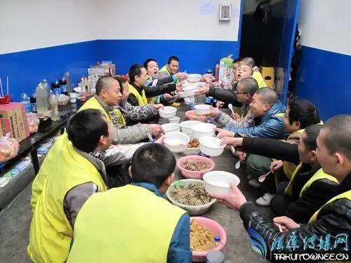 最新在押人员伙食标准在押看守所人员的真实生活