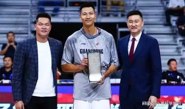 广东第5魔兽归队2米13巨头将升职杜锋的10位中前锋渴望夺12冠