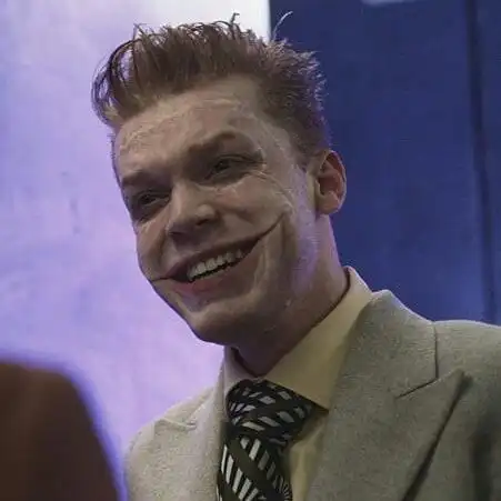 哥谭 卡梅隆莫纳汉 杰罗姆 jeromevaleska