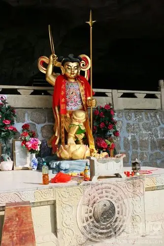 鸟瞰天下----乾元山金光洞