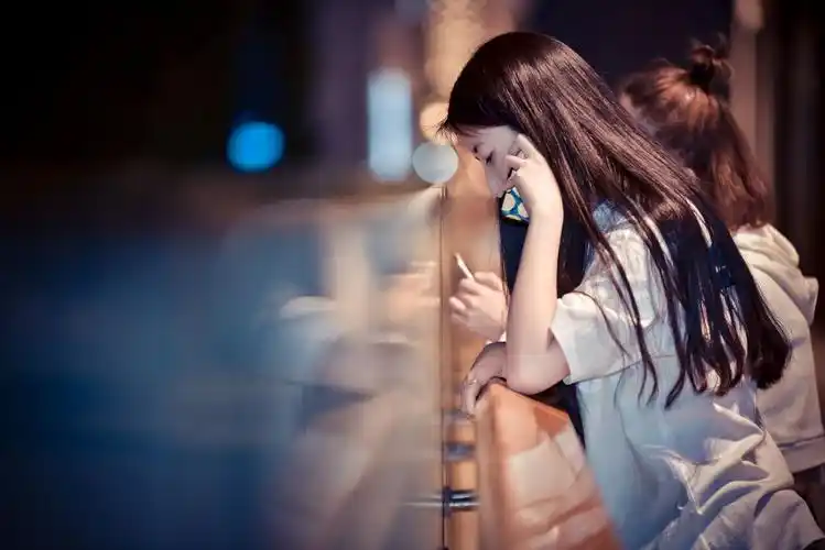 迷人夜色 迷人女孩