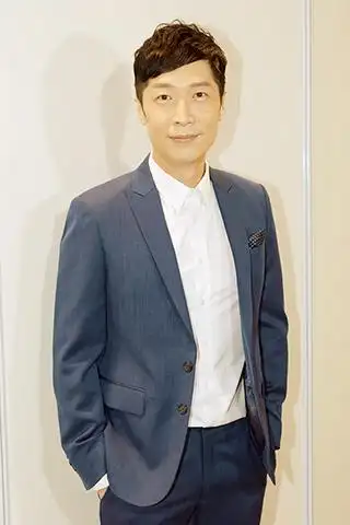 六月十五日,香港艺人马浚伟出席粤港澳大湾区旅行社,酒店及餐饮业