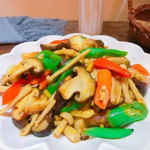 【健康美食】小炒双菇:鲜美入味,清爽下饭,十分钟就搞定