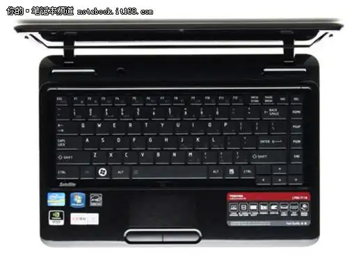 颇具时尚感 东芝l700-t27b天籁黑售3850