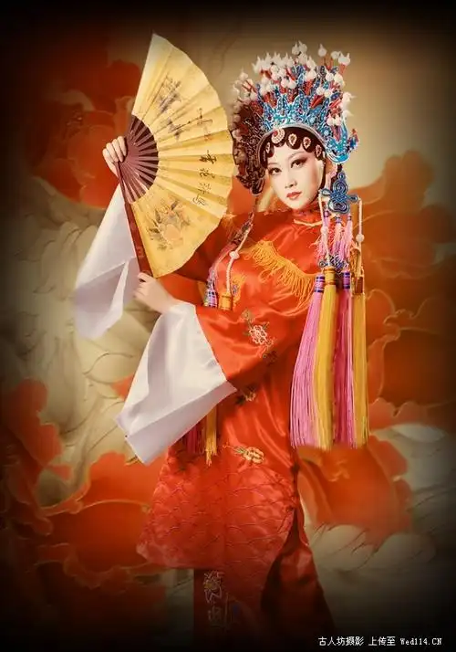 木丈从龙卷风555888转采于2018-02-22 21:14:02新凤冠霞披戏子入画木