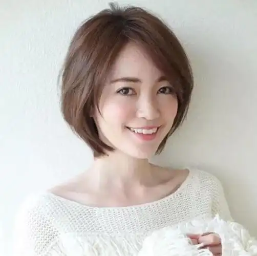 适合胖脸的短发发型女(胖脸适合什么短发发型)-百科学社