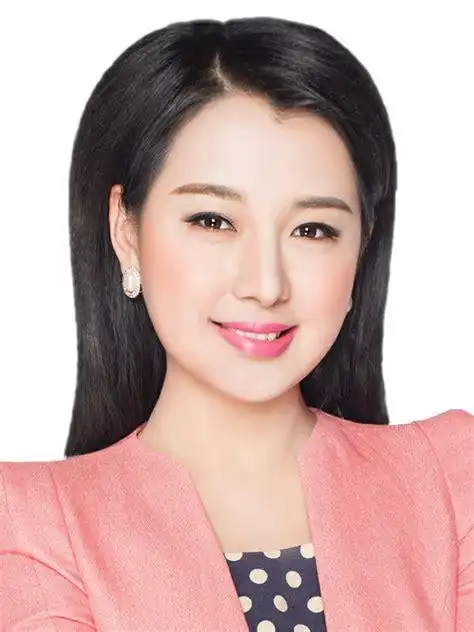 黄石梁晶主持的节目黄石主持人梁晶结婚照