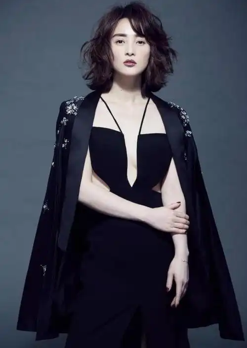 蒋勤勤实力女演员,陈建斌的妻子,轻柔似水的她灵气逼人!