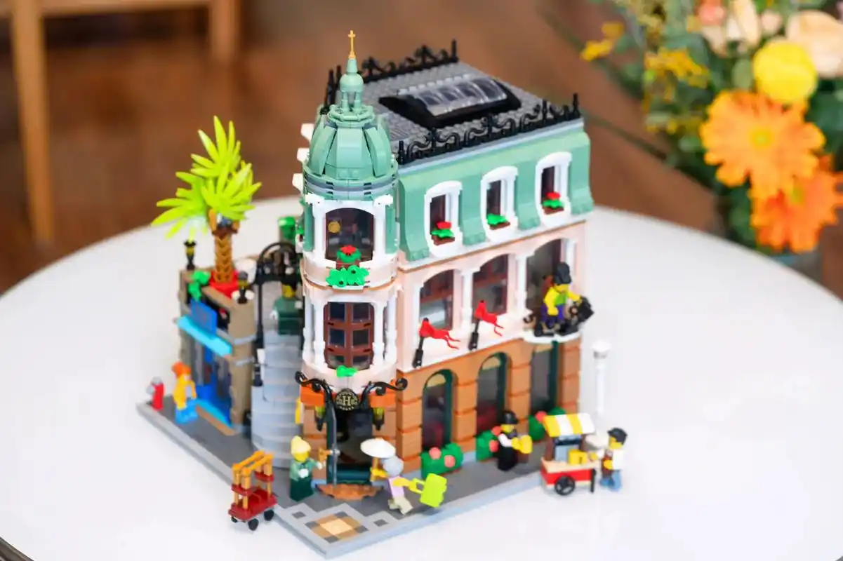 乐高03街景15周年全新典藏款10297转角精品酒店