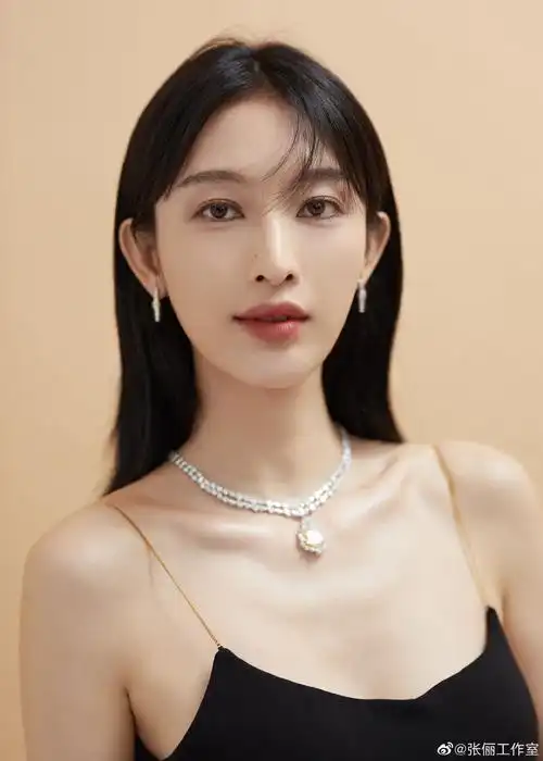 张俪-拍的成片都挺好看