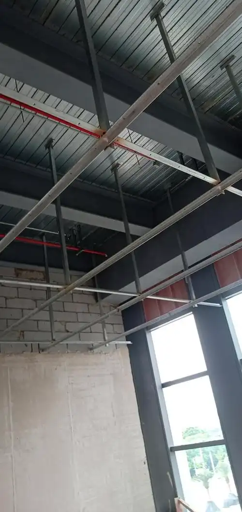 湖南长沙长沙找有实力的焊工班组,做钢结构转换层,50*50角