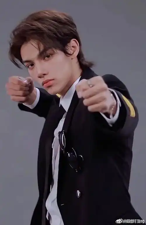 段星星这张真实的帅到我了