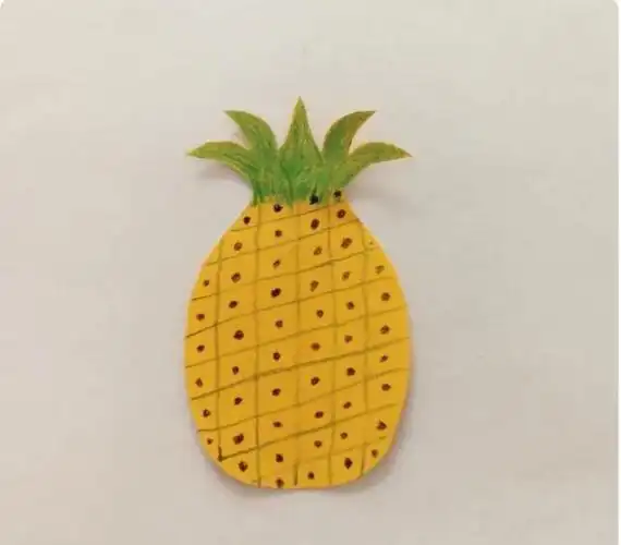 简单易学的幼儿园小班剪纸菠萝教程