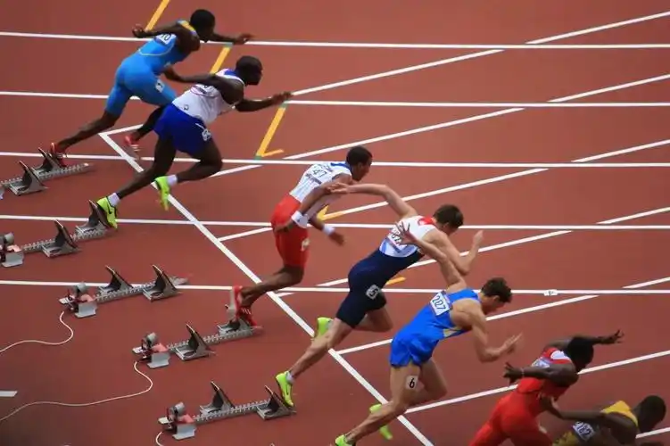 为什么最短的起跑时间不是0秒而是01秒