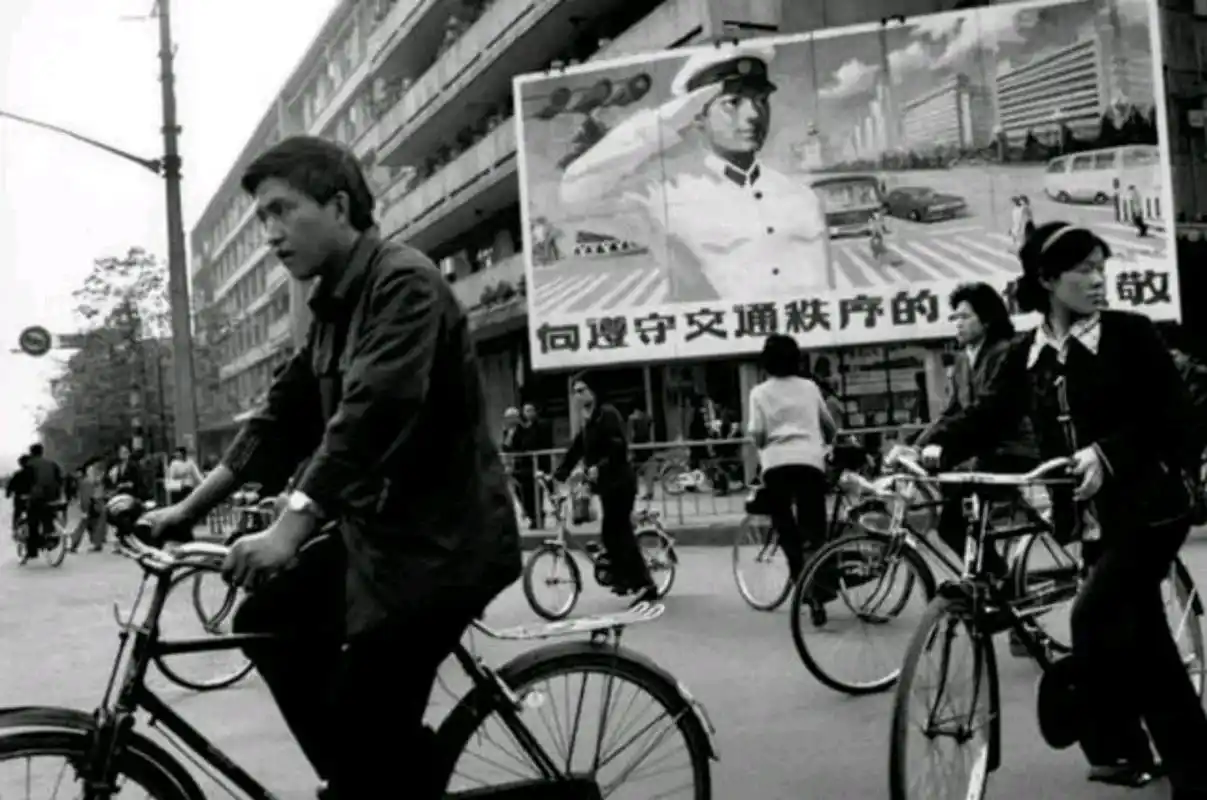 吉林长春老照片:80年代街头景象流出!这些"旧场景"你有印象不