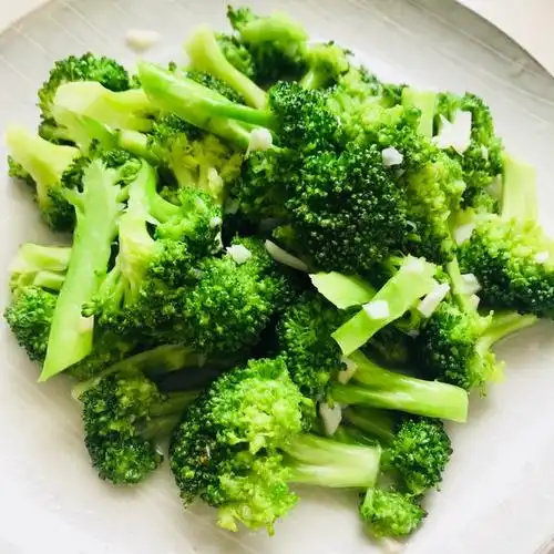 萌哒哒饭饭做的清炒西兰花